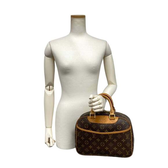 LOUIS VUITTON Authentic Brown Monogram Canvas Bag - Picture 12 of 12